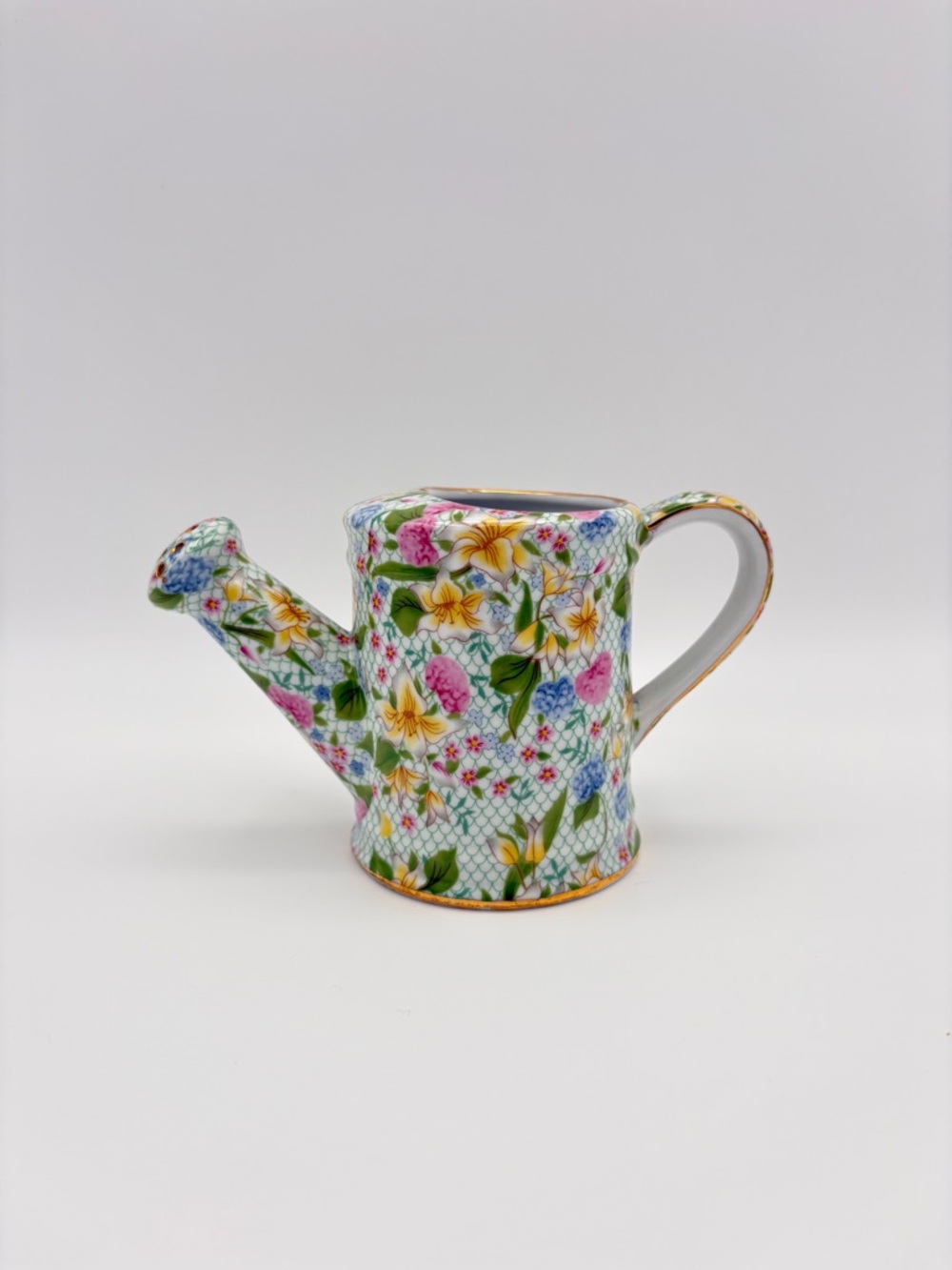 Two’s Company Dana Chintz Mini Porcelain Watering Can Decor